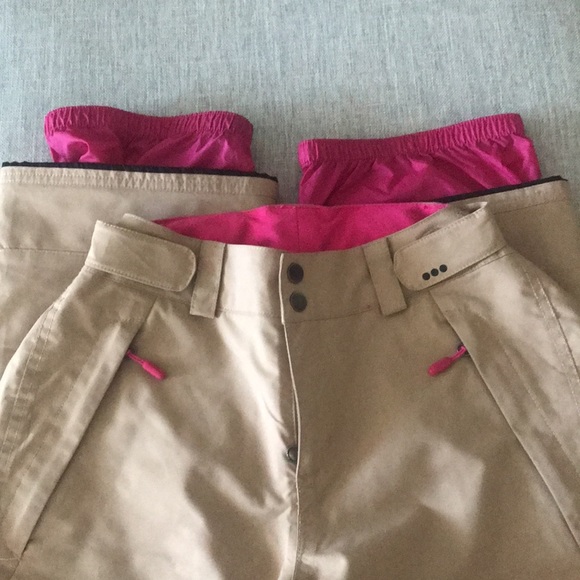 O’Neill Ski Pants - Picture 2 of 4